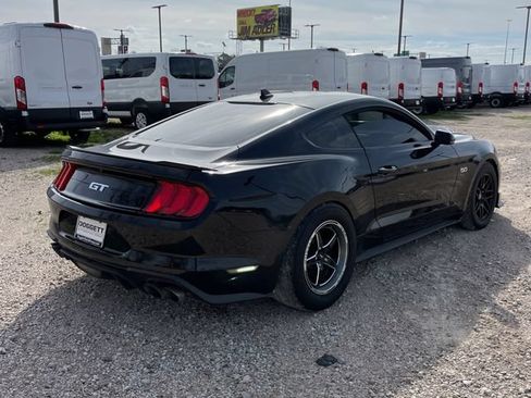 Used 2022 Ford Mustang GT Premium w/ Equipment Group 401A RWD image 5