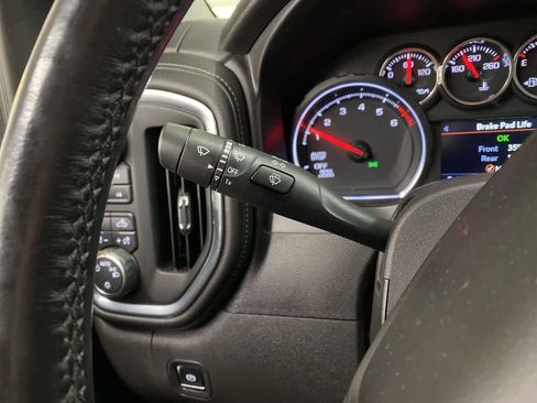 Used 2021 Chevrolet Silverado 1500 LT Trail Boss w/ Convenience Package II image 22