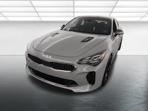 Used 2022 Kia Stinger GT-Line w/ Sun & Sound Package AWD/4WD image 2