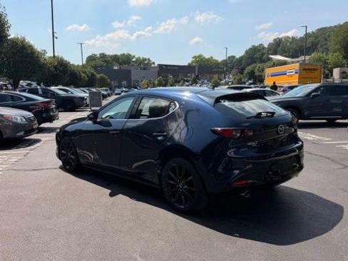 Used 2019 MAZDA MAZDA3 AWD Hatchback w/ Premium Pkg image 4