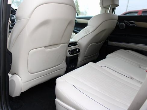 Used 2022 Genesis GV80 3.5T w/ Advanced Package 06 image 37