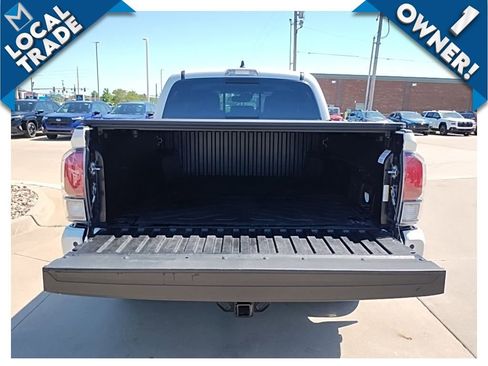 Used 2022 Toyota Tacoma Limited w/ Nightshade Package AWD/4WD image 50