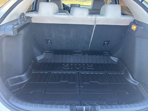 Used 2024 Honda Civic EX-L image 13