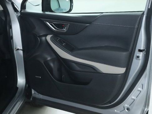 Certified 2023 Subaru Forester Limited AWD/4WD image 38