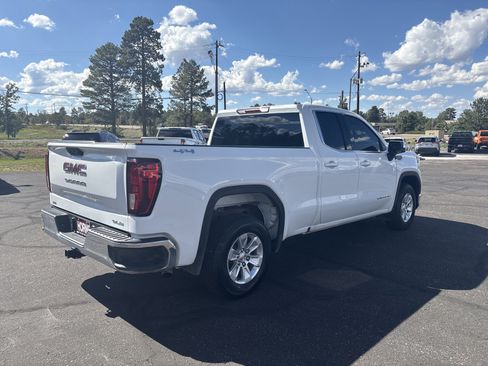 Used 2024 GMC Sierra 1500 SLE image 5