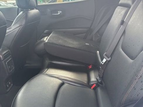 Used 2021 Jeep Compass Limited w/ Sun and Sound Group AWD/4WD image 18