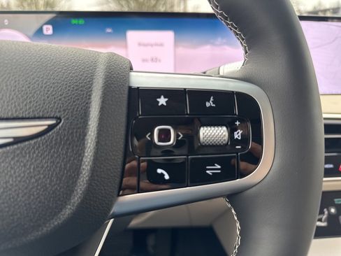 New 2026 Genesis GV70 2.5T Advanced image 37