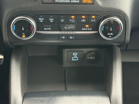 Used 2023 Ford Escape ST-Line w/ Equipment Group 301A FWD image 27