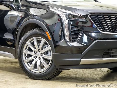 Used 2021 Cadillac XT4 Premium Luxury w/ Cold Weather Package FWD image 4