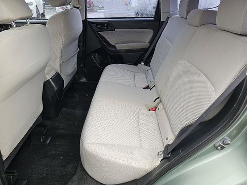 Used 2017 Subaru Forester 2.5i w/ Alloy Wheel Package image 21