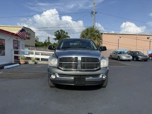 Used 2008 Dodge Ram 1500 Truck SLT AWD/4WD image 3