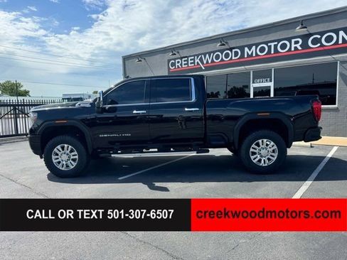 Used 2020 GMC Sierra 2500 Denali w/ Denali Ultimate Package AWD/4WD image 6