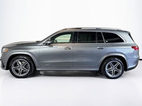 Certified 2025 Mercedes-Benz GLS 450 4MATIC image 8