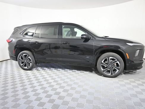 Used 2026 Buick Enclave Sport Touring w/ Super Cruise Package AWD/4WD image 8