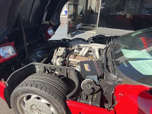 Used 1991 Chevrolet Corvette Convertible image 33
