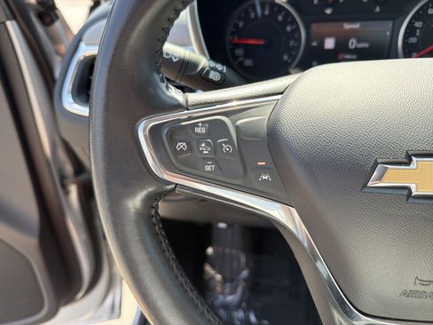 Used 2020 Chevrolet Equinox LT image 31