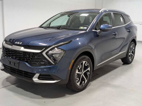 Certified 2023 Kia Sportage EX image 1