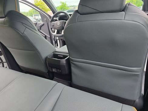 New 2026 Toyota Tacoma 4x4 Double Cab Hybrid image 11