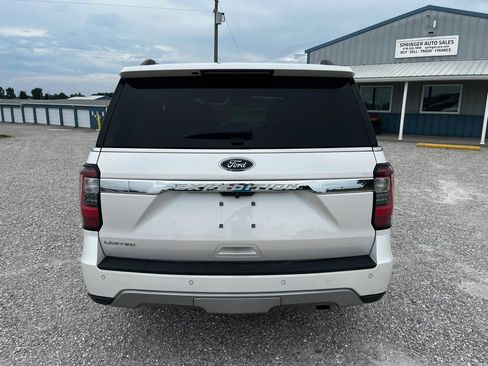 Used 2018 Ford Expedition Limited w/ Equipment Group 301A AWD/4WD image 4