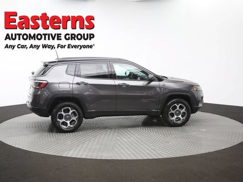 Used 2022 Jeep Compass Trailhawk w/ Trailhawk Convenience Group AWD/4WD image 45