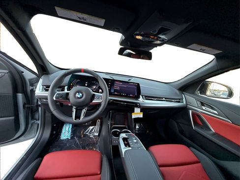 New 2026 BMW X2 M35i w/ M Sport Professional Package image 28