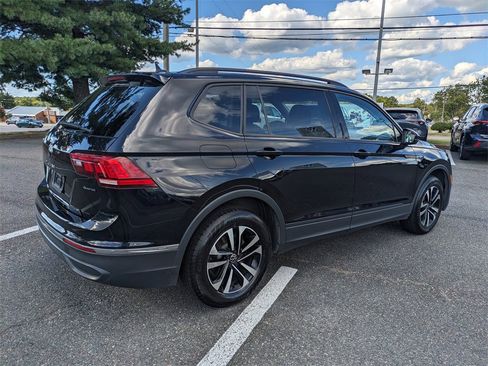 Used 2024 Volkswagen Tiguan S image 4