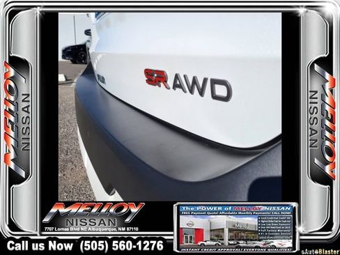 Used 2025 Nissan Kicks SR w/ Interior Electronics Package image 14