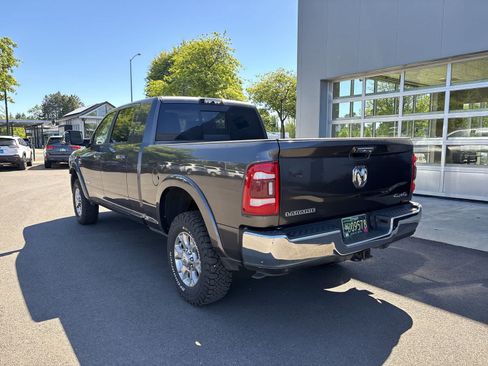 Used 2019 RAM 3500 Laramie AWD/4WD image 3