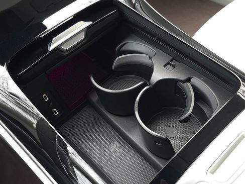 Used 2023 Mercedes-Benz EQE 350+ Sedan image 62