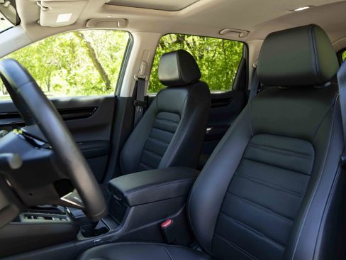 Used 2024 Honda CR-V EX-L image 17