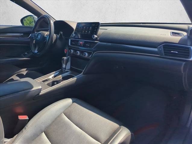 Used 2018 Honda Accord Sport image 28