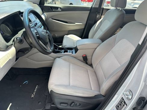 Used 2017 Hyundai Tucson SE w/ SE Popular Package 02 AWD/4WD image 11