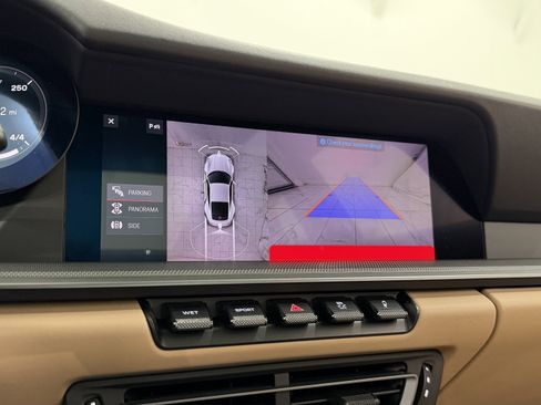 Certified 2021 Porsche 911 Carrera 4S image 40