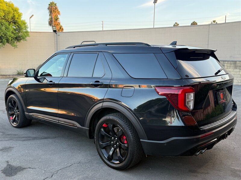 Used 2020 Ford Explorer ST w/ ST Street Pack AWD/4WD image 9