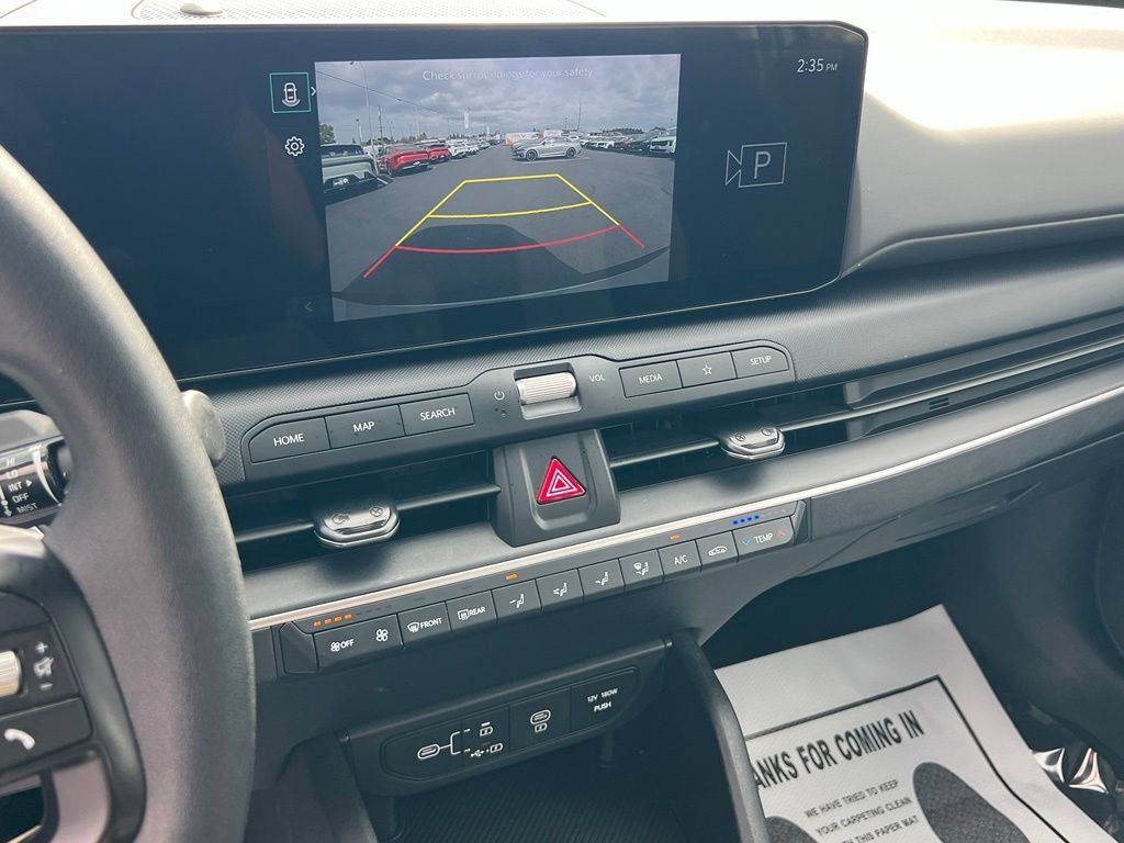 Used 2025 Kia K4 FWD image 23