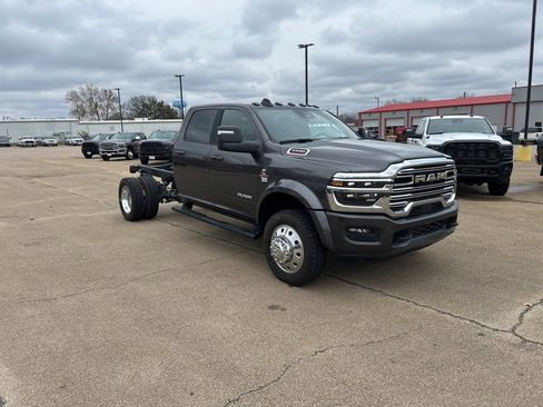 Used 2025 RAM 5500 Tradesman w/ Laramie Trim Package image 5