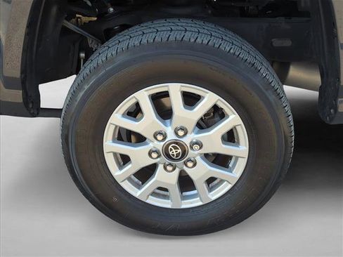 Certified 2024 Toyota Tacoma SR5 RWD image 6