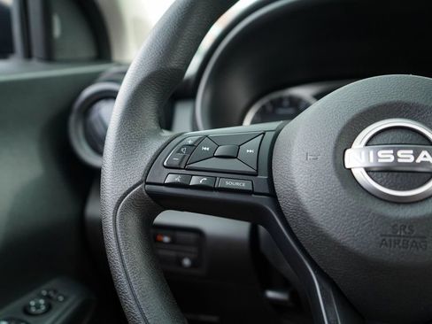 Used 2025 Nissan Kicks Play S FWD image 29