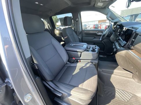Certified 2024 Chevrolet Silverado 1500 RST AWD/4WD image 27