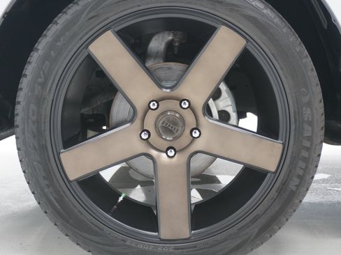 Used 2017 RAM 1500 Express RWD image 20
