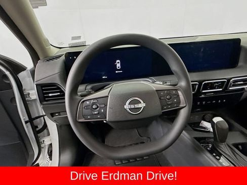 Used 2026 Nissan Sentra SV w/ Floor Mat Package FWD image 11