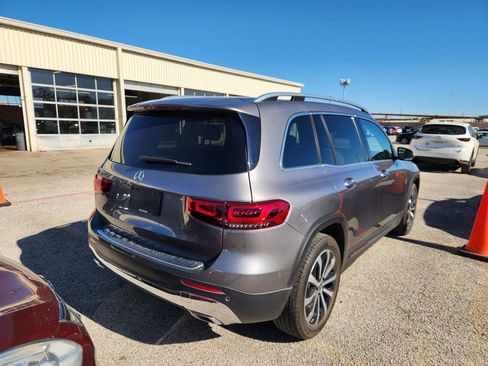 Used 2020 Mercedes-Benz GLB 250 GLB 250 image 3