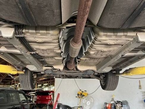 Used 2007 Mitsubishi Galant ES image 27