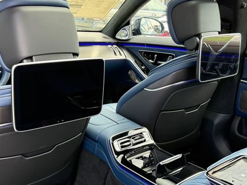 New 2025 Mercedes-Benz S 63 AMG S image 8