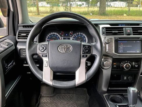 Used 2019 Toyota 4Runner SR5 image 8