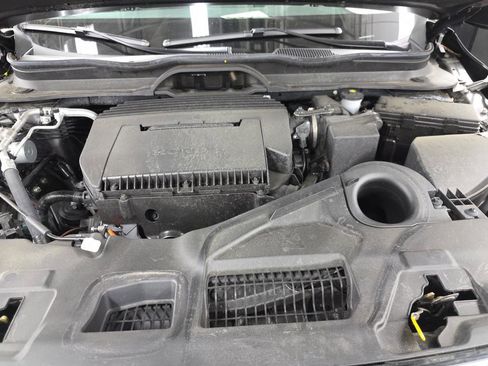 Used 2025 Honda Pilot Touring image 11