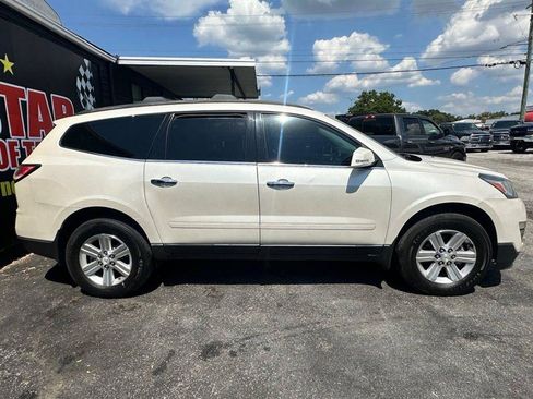 Used 2014 Chevrolet Traverse LT FWD image 8