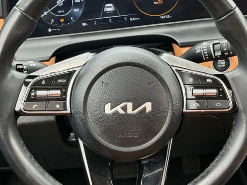 Used 2024 Kia Seltos EX AWD/4WD image 14