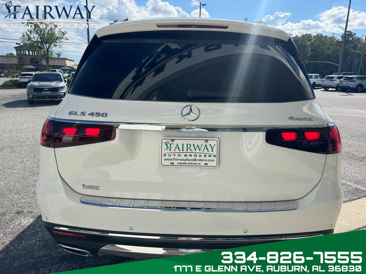 Used 2025 Mercedes-Benz GLS 450 4MATIC image 7