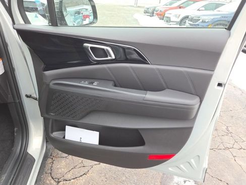 New 2026 Kia Carnival SX Prestige FWD image 15